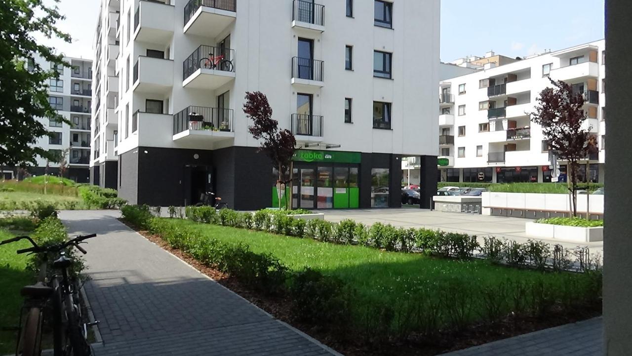 Esperion 7 Days Apartamento Varsóvia Exterior foto