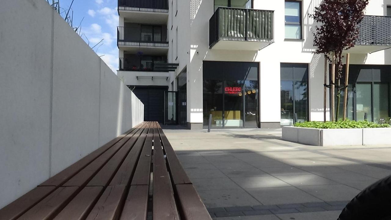 Esperion 7 Days Apartamento Varsóvia Exterior foto