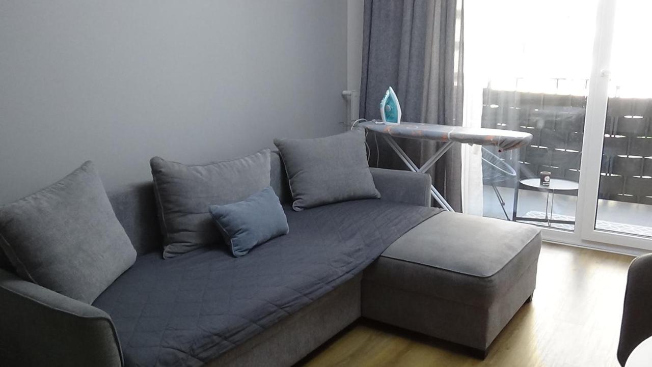 Esperion 7 Days Apartamento Varsóvia Exterior foto